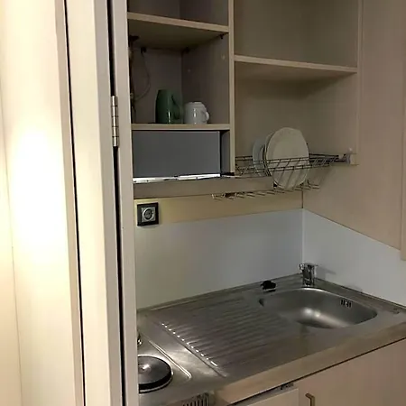 Roomotel Apart-hotel Chalkís