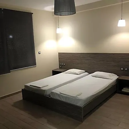 Roomotel