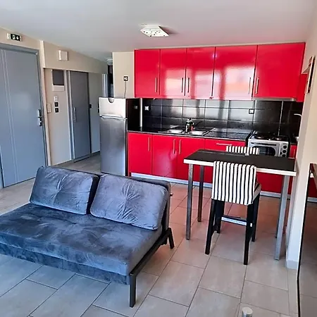 Roomotel Apart Otel Chalkís