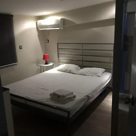 Apart Otel Roomotel Chalkís