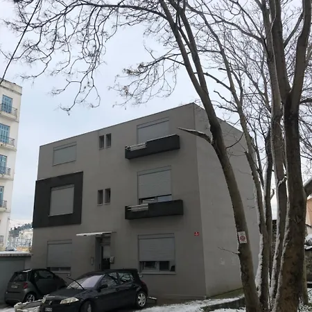 Roomotel.com