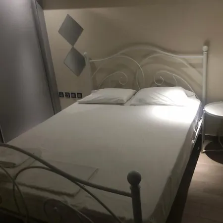 Aparthotel Roomotel.com Chalkida