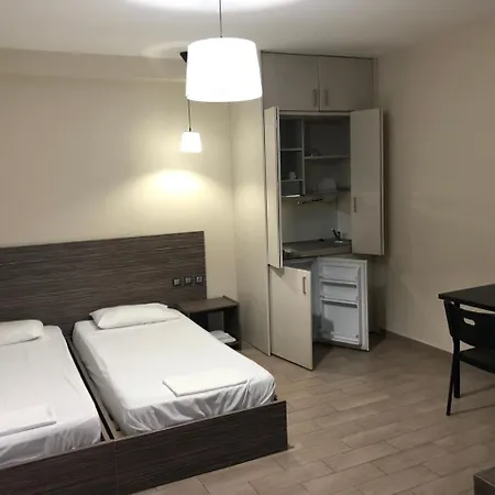 Roomotel.com Aparthotel 3*
