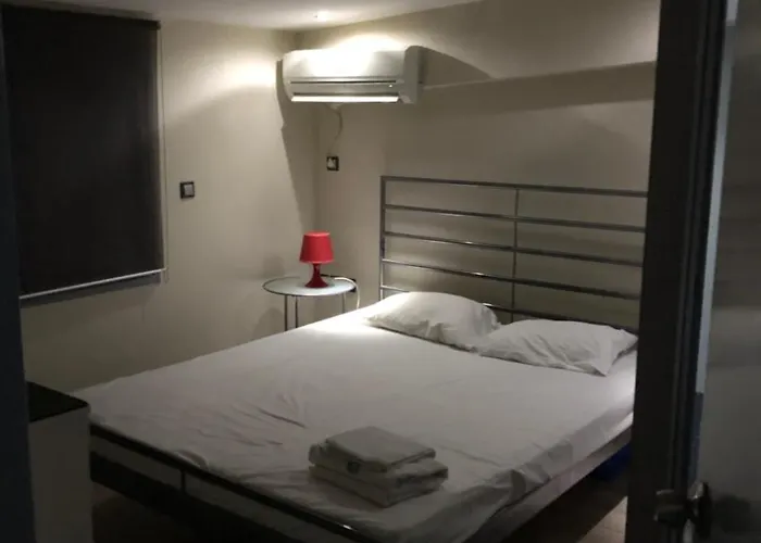 Roomotel Aparthotel 3*