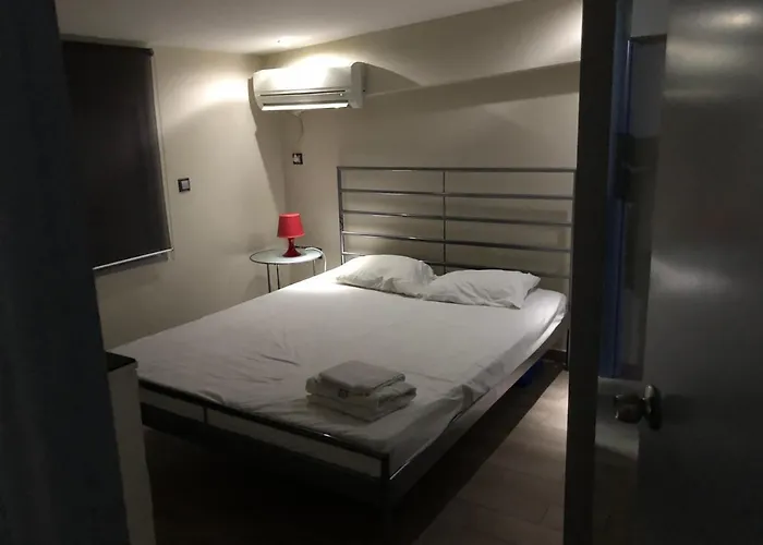 Aparthotel Roomotel Chalkís